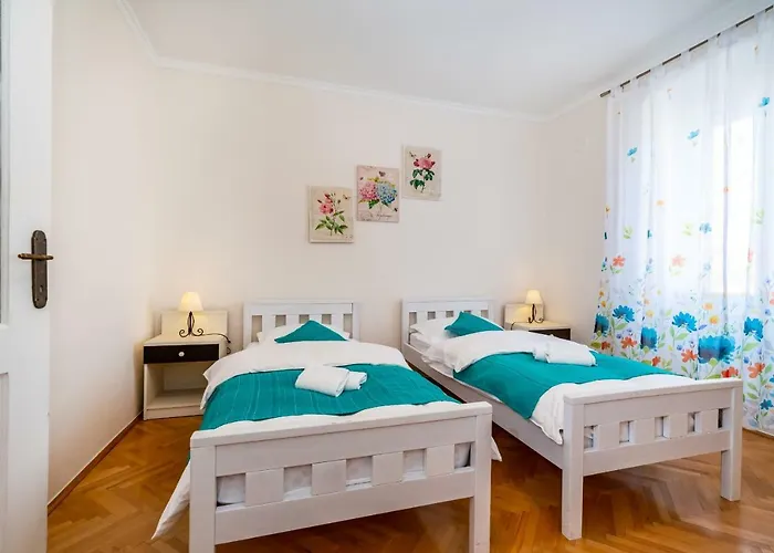 Caesar By Belmont Realty Ζαντάρ