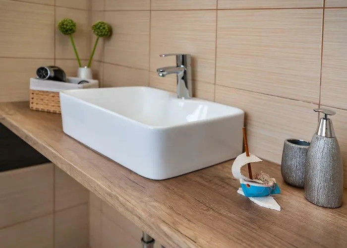 Apartment Caesar By Belmont Realty * Задар